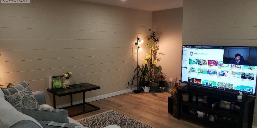 4702 PARK AVENUE Terrace Photo 16 4702 PARK AVENUE Terrace Photo 16